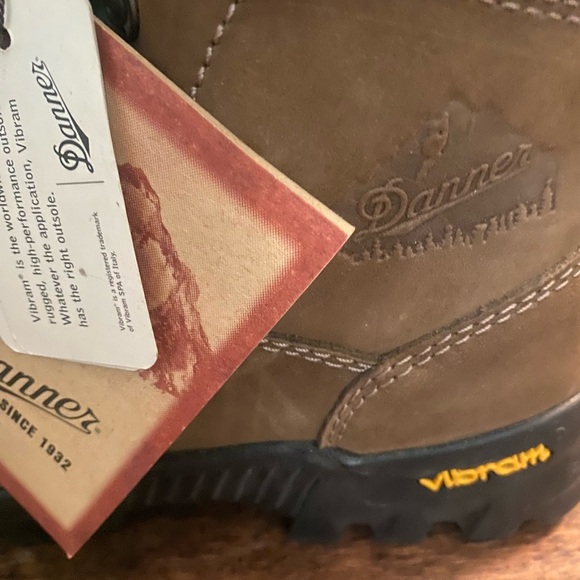 Danner hiking boots nwt - Picture 4 of 7
